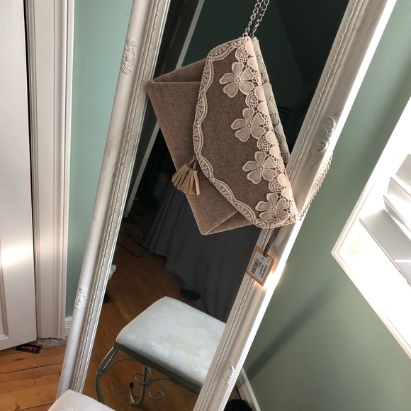 Molly Bracken purse - Picture 3 of 5